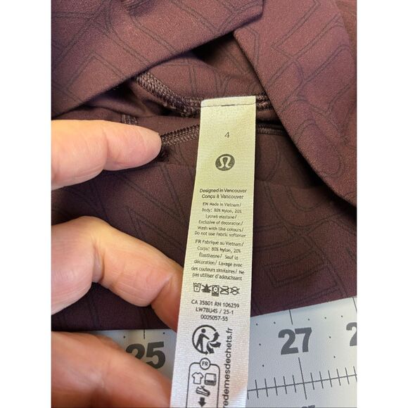 Lululemon NWT Align High Rise Short 6” in Espresso Branded Size 4 - Picture 4 of 5